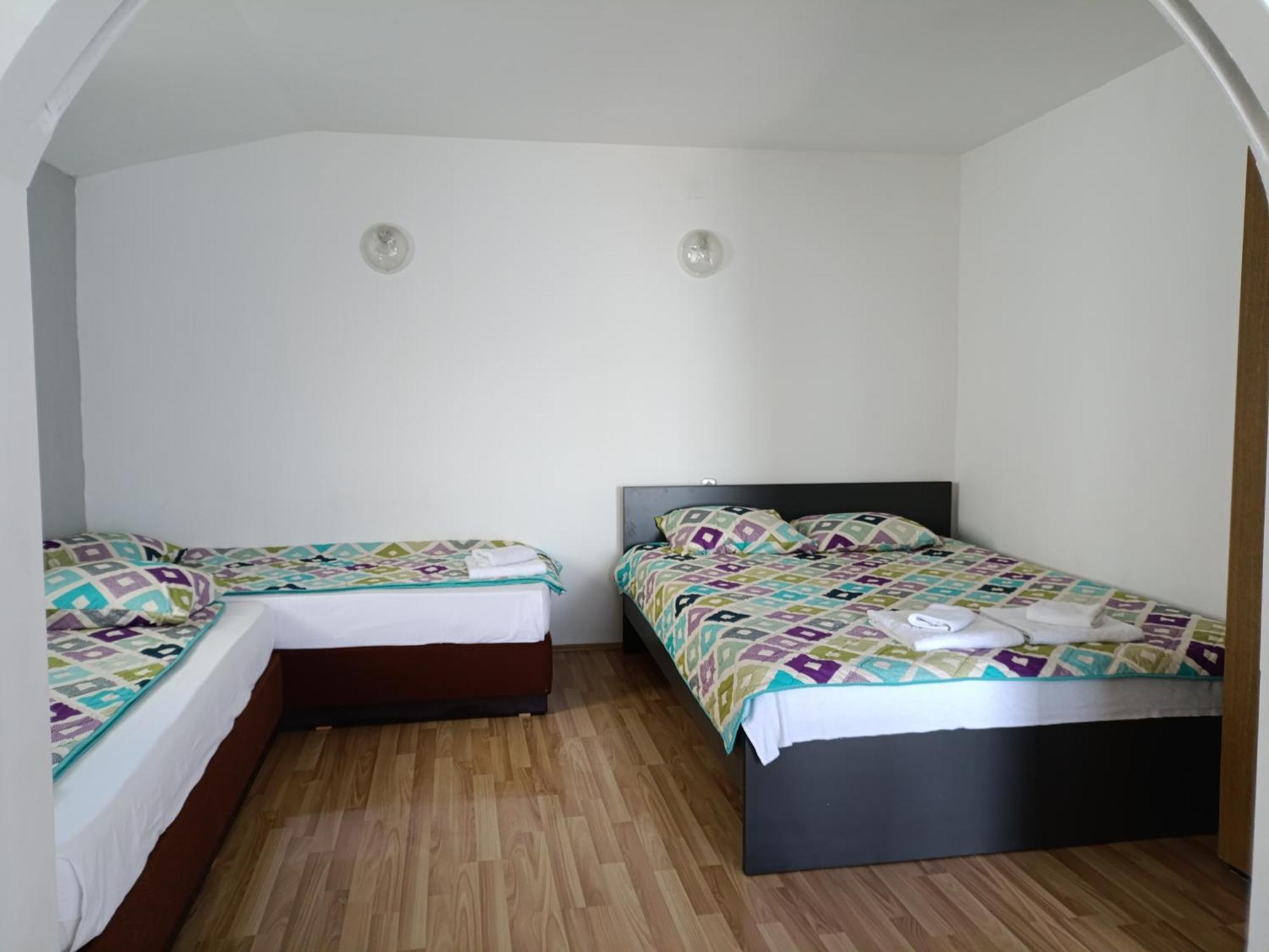 Apartments Krste トルペチャ エクステリア 写真